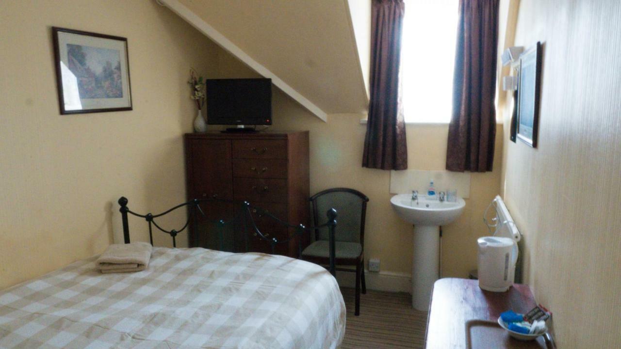 Chandos Premier Folkestone Exterior photo